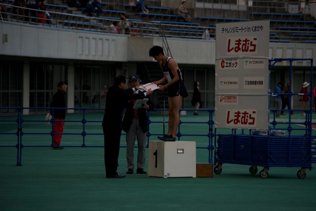 2019-04-28 平国大記録会 1500m 7組 00:04:01.71